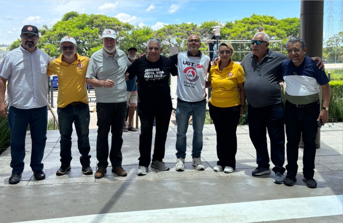 Vitória da Mobilização: Sindicato pressiona e Shopping Iguatemi recua sobre trabalho no Natal e Ano Novo